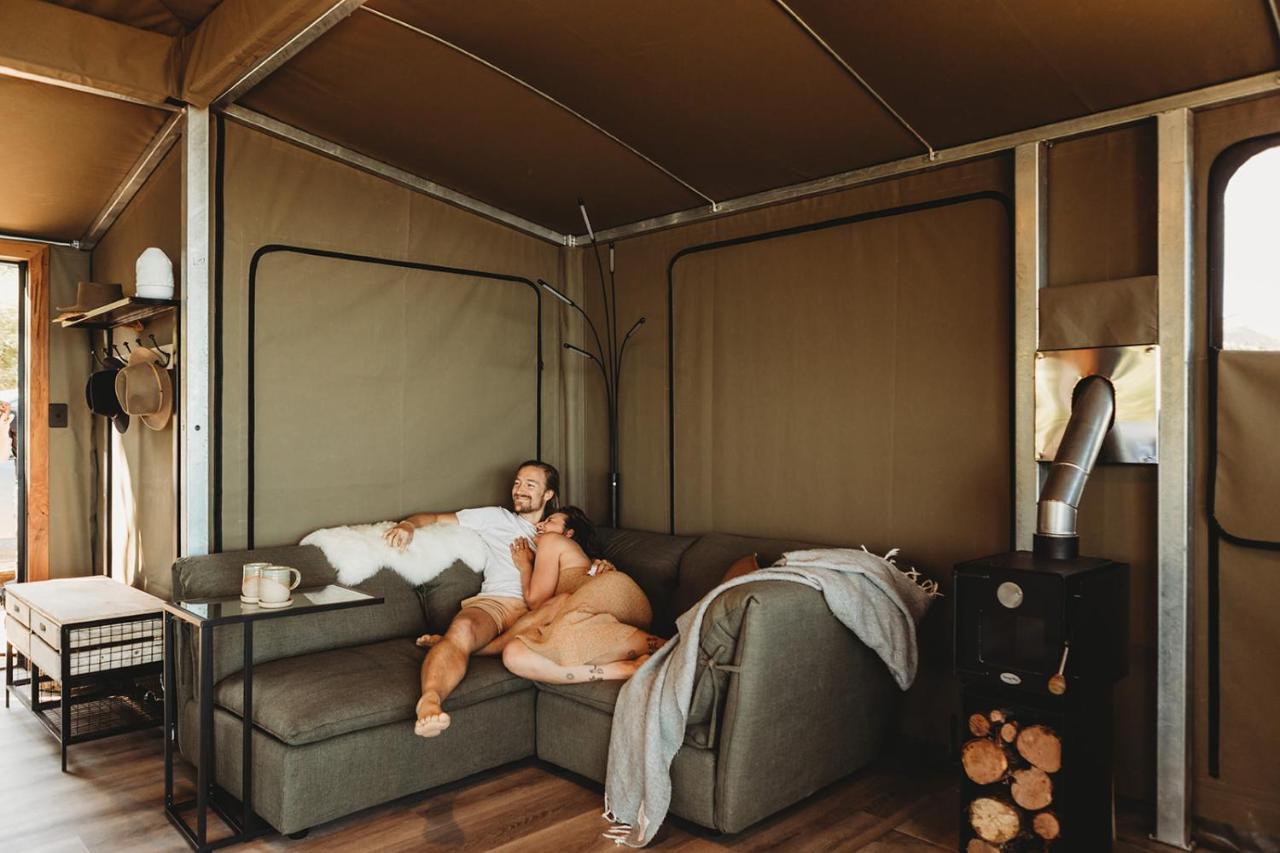 فندق Drift Off Grid Luxury Eco Glamping Tarakohe المظهر الخارجي الصورة